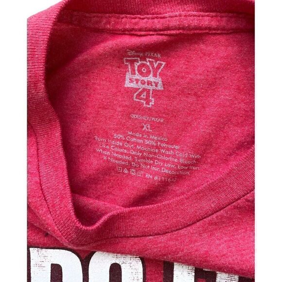 Toy Story 4 Duke Caboom "I do it for the ladies" red tshirt size XL - Picture 3 of 4
